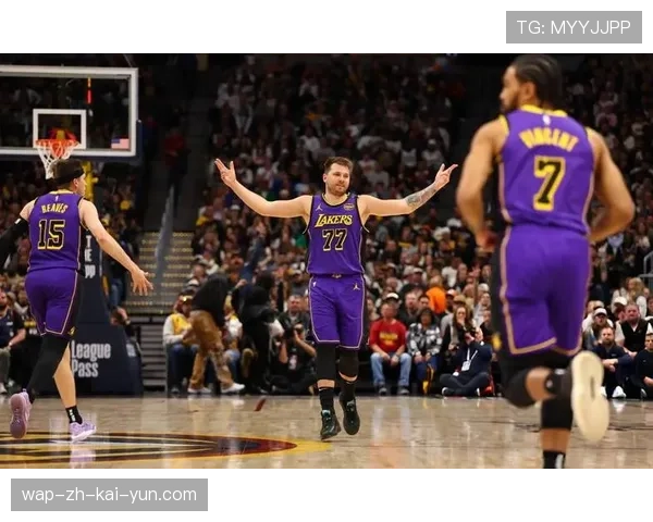 东契奇场均34+8+8 比赛阅读能力达新高 东契奇场均34+8+8 比赛阅读能力达新高