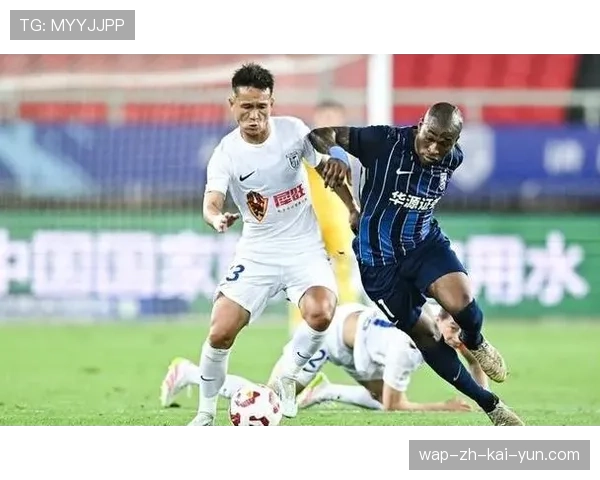 武汉三镇四月剩余赛程艰难 将连战蓉城浙江海港三支强队 武汉三镇四月剩余赛程艰难 将连战蓉城浙江海港三支强队